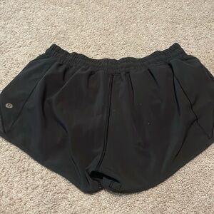 Size 8 black Lululemon Hottie Hot 2.5” shorts.